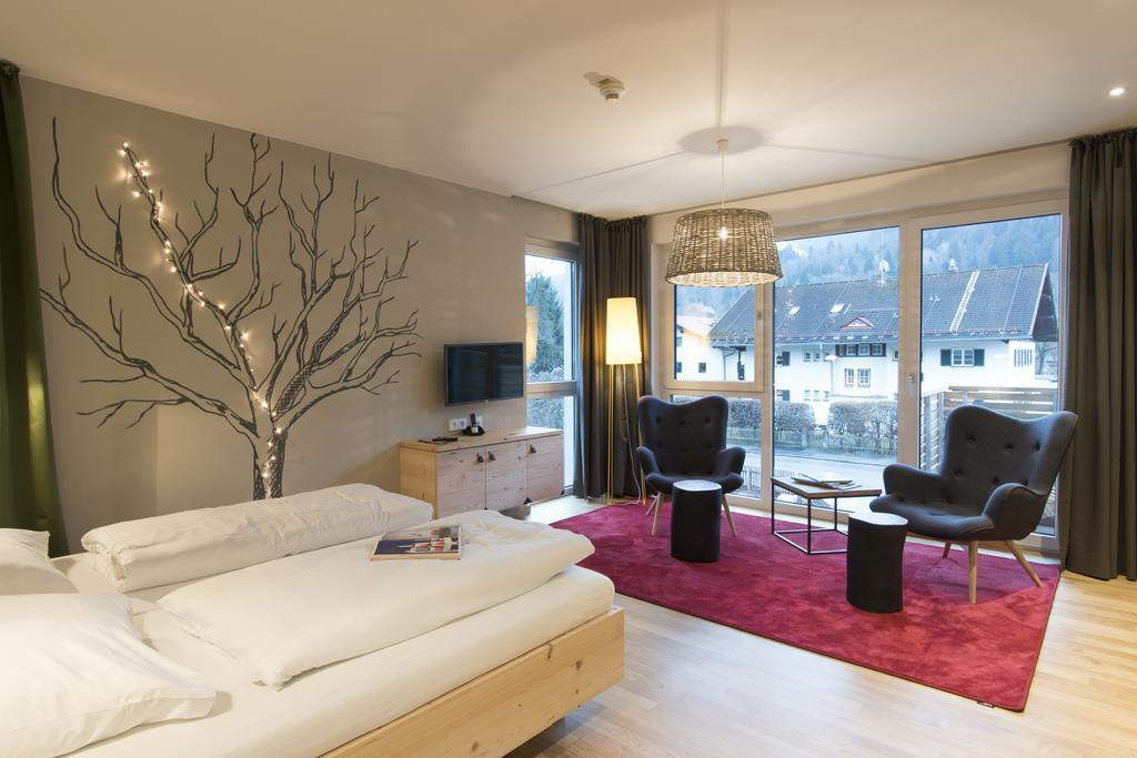 Leiners Familienhotel Garmisch-Partenkirchen Habitación foto